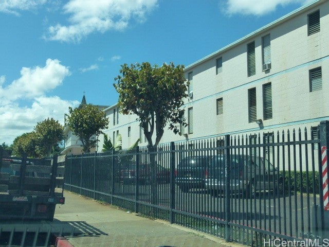 94-245 Leowahine Street 106