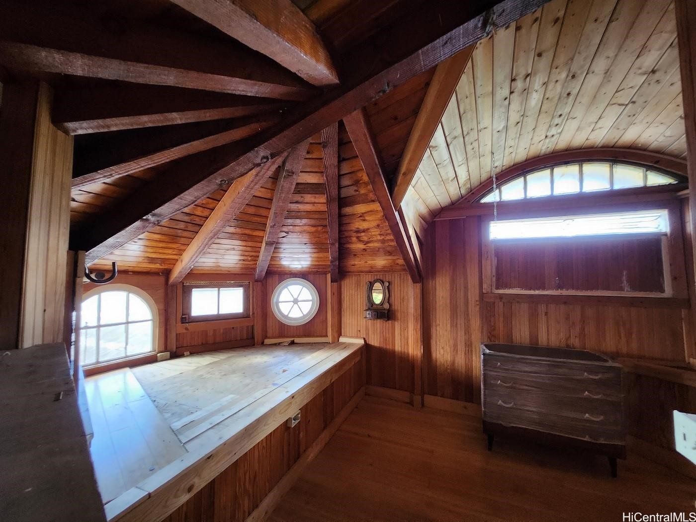 4005 Round Top Drive