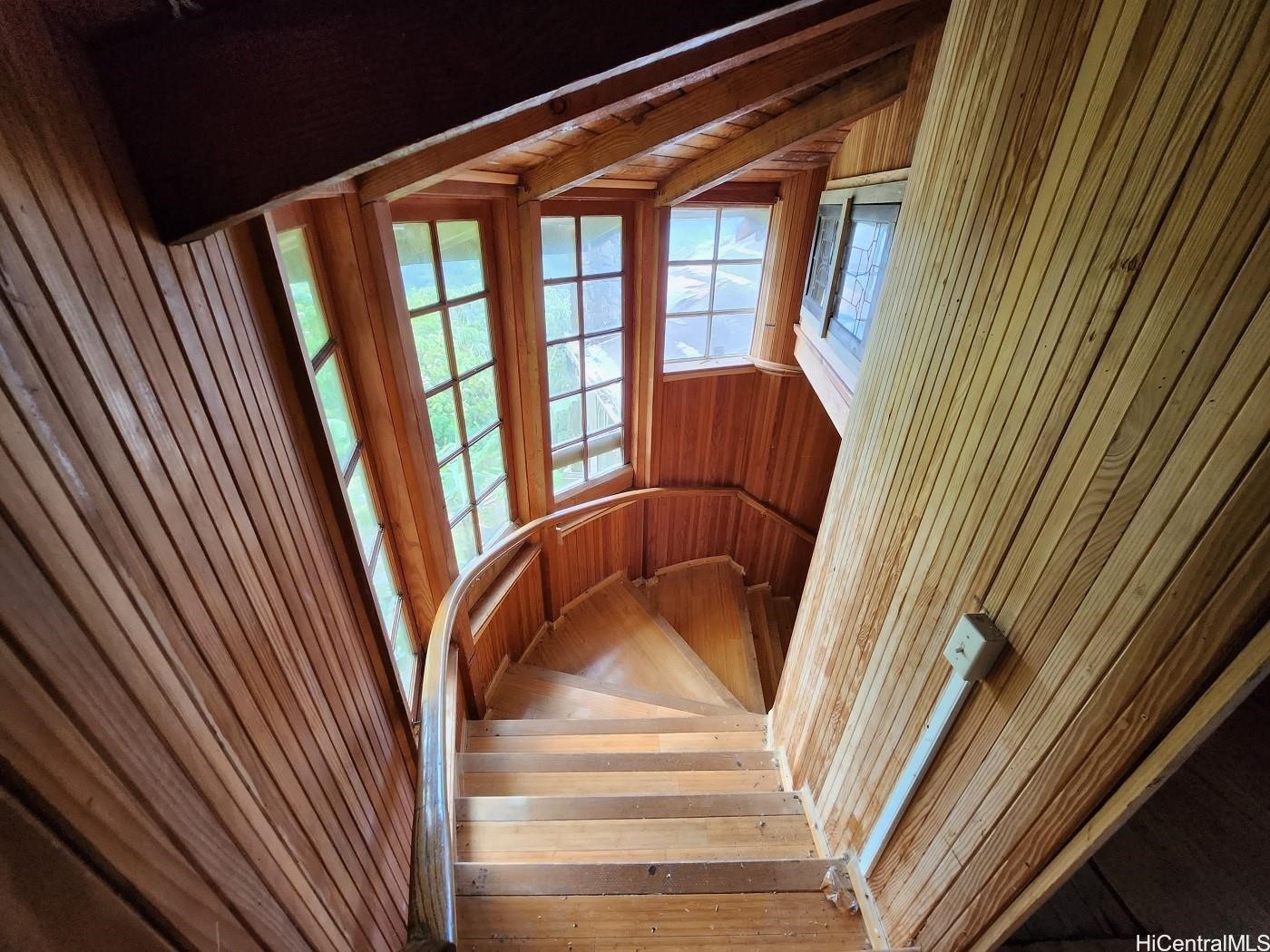 4005 Round Top Drive