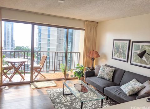 Photo of 2140 Kuhio Avenue #2006, Honolulu, HI 96815 (MLS # 202605128)