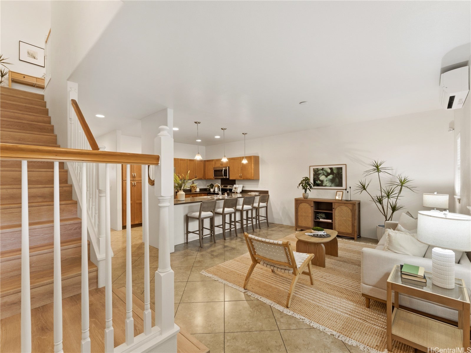 1155 Kakala Street 206
