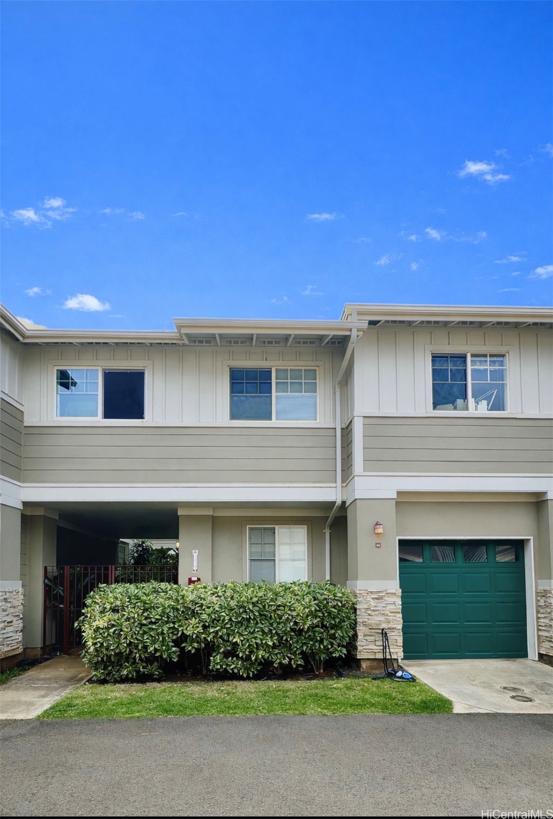 1175 Mokuhano Street G102