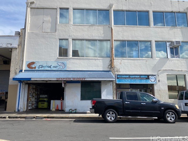 915 Kekaulike Street