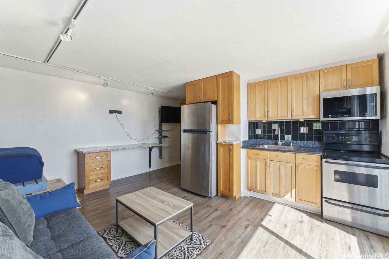 824 Kinau Street 901