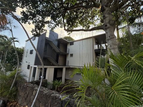 1914 University Avenue 305 Honolulu HI 96822