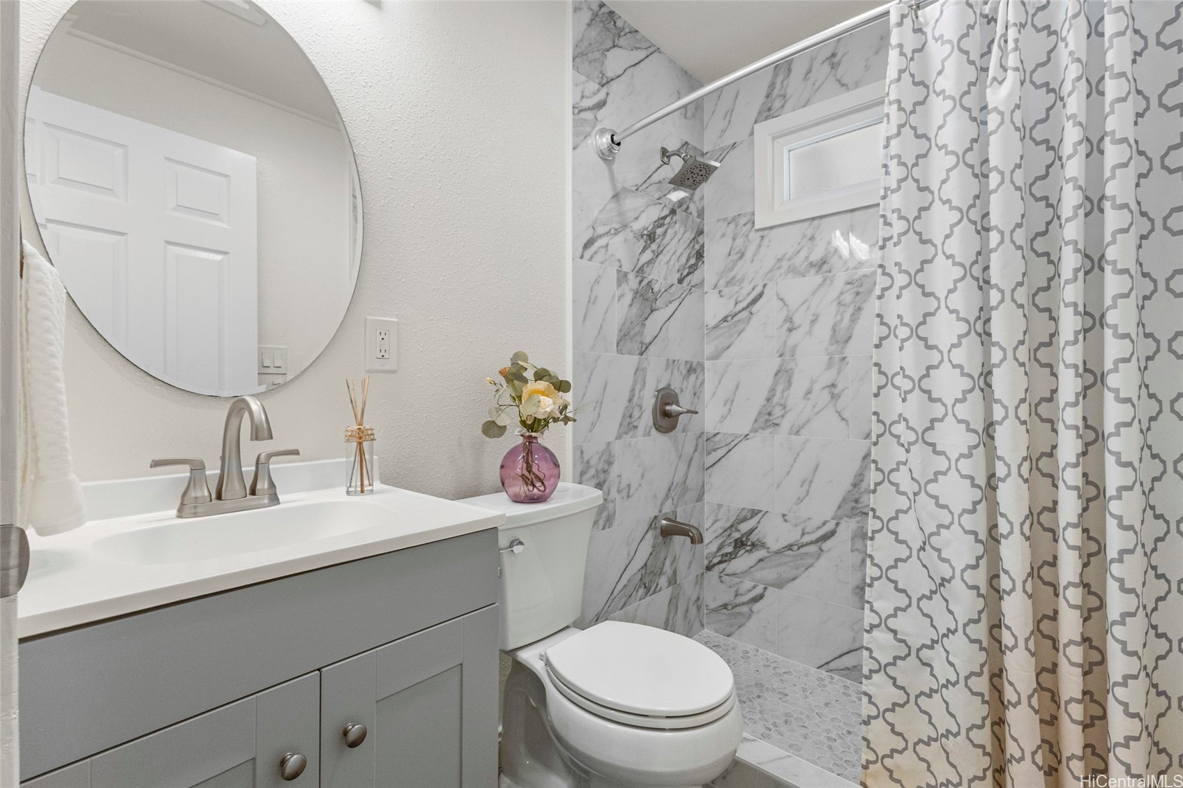 3015 Alencastre Place