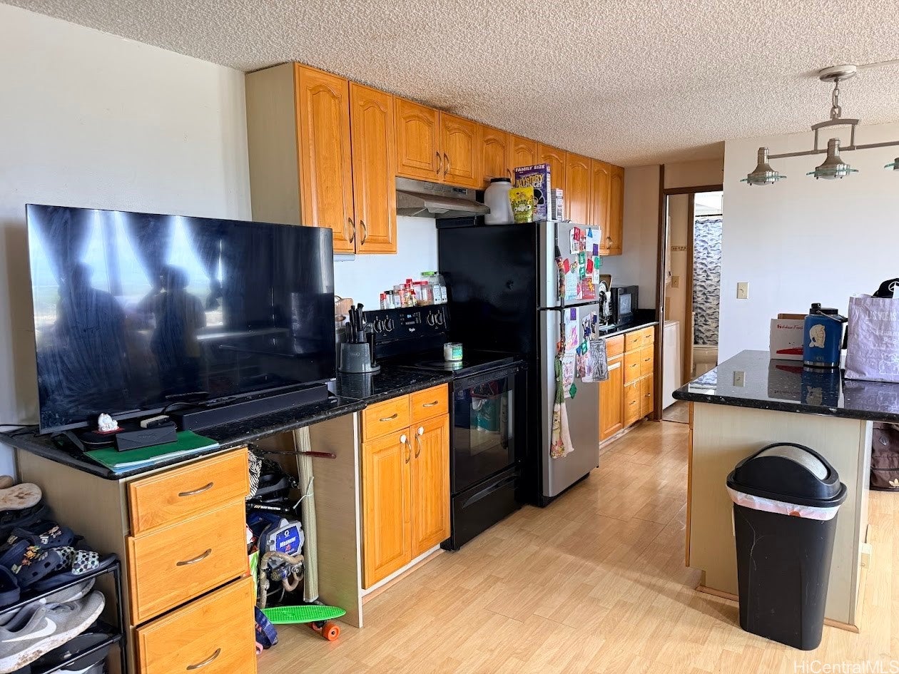 1060 Kamehameha Highway 803A