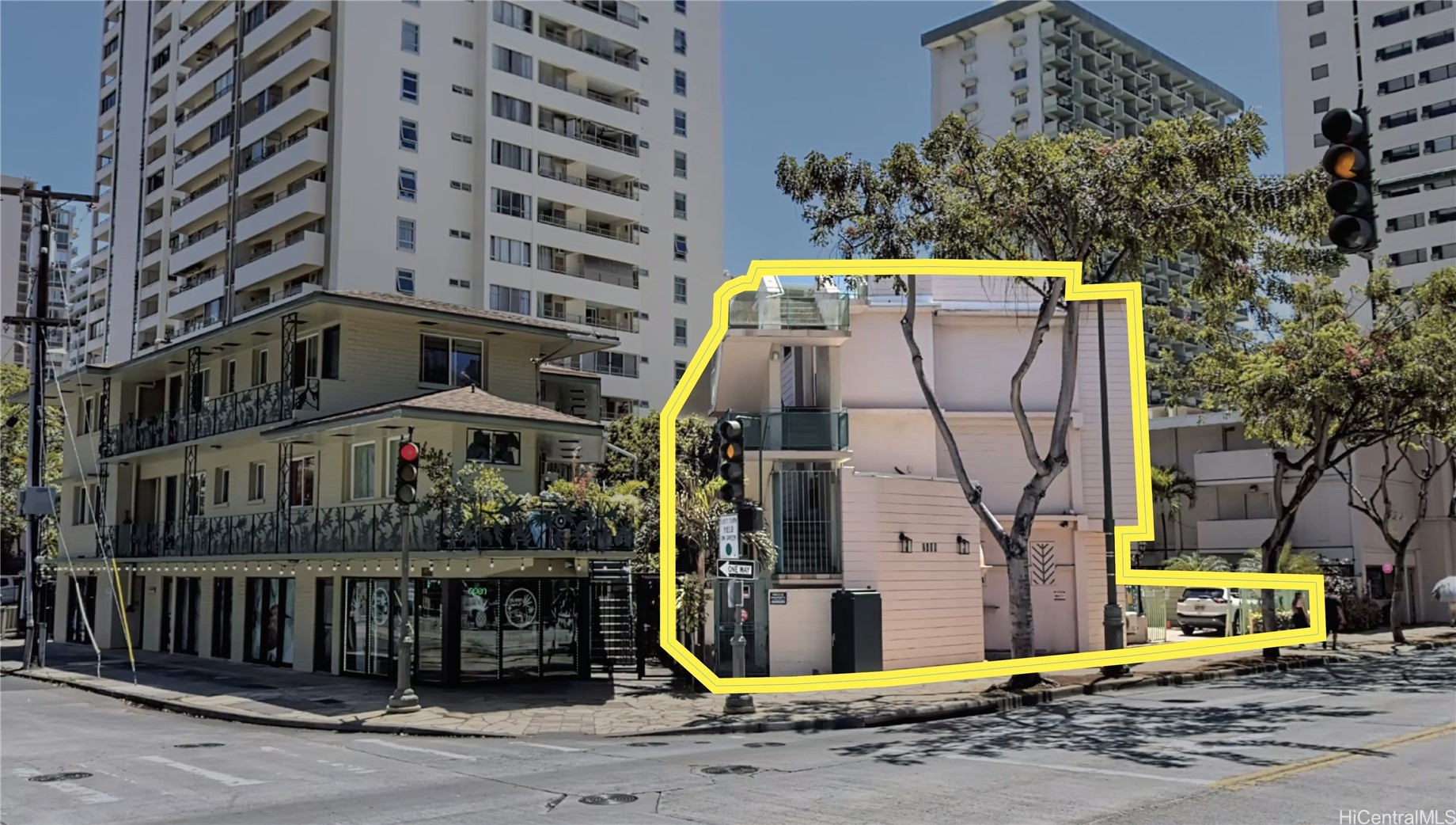 2406 Kuhio Avenue