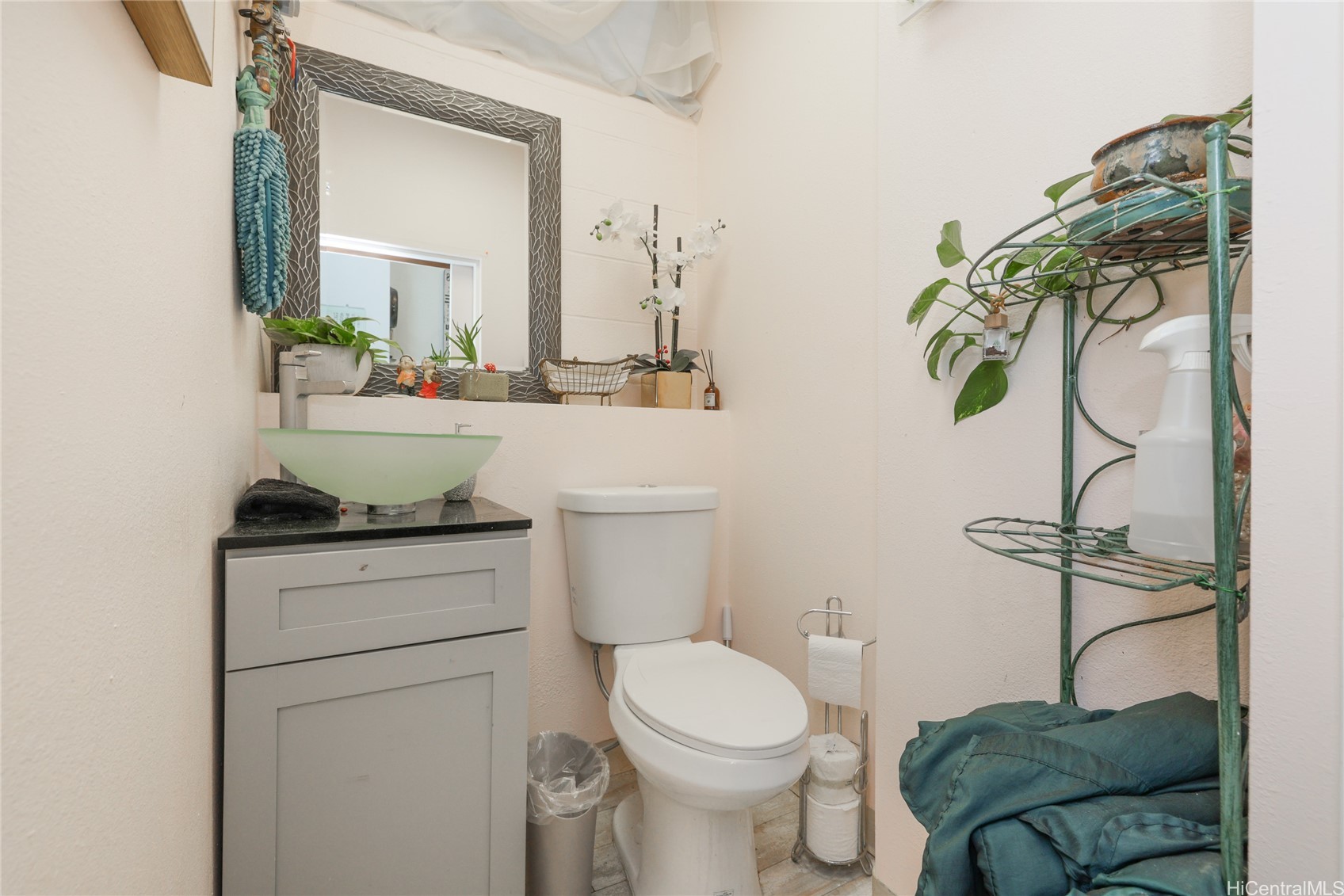 1481 S King Street 123-B