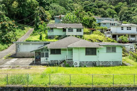 2871-F Kalihi Street Honolulu HI 96819