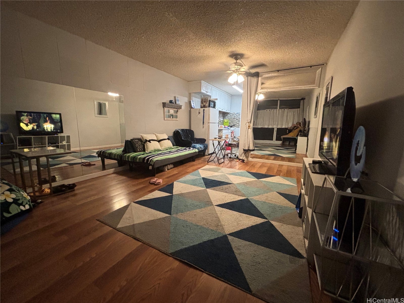 1720 Ala Moana Boulevard 304A