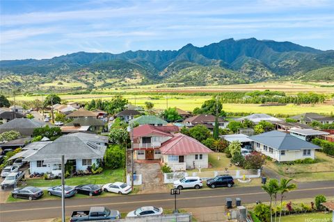 67-186 Kanoena Street Waialua HI 96791