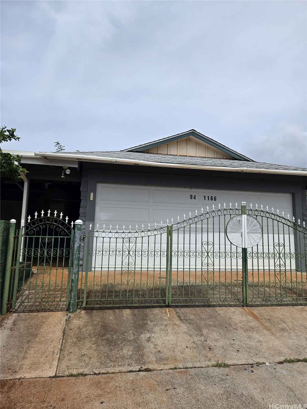 94-1166 Hoomakoa Street