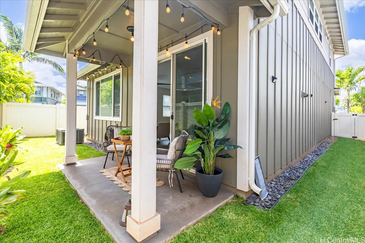 Ewa Beach, Hawaii 96706, United States, 4 Bedrooms Bedrooms, ,3 BathroomsBathrooms,Residential,Active,128194