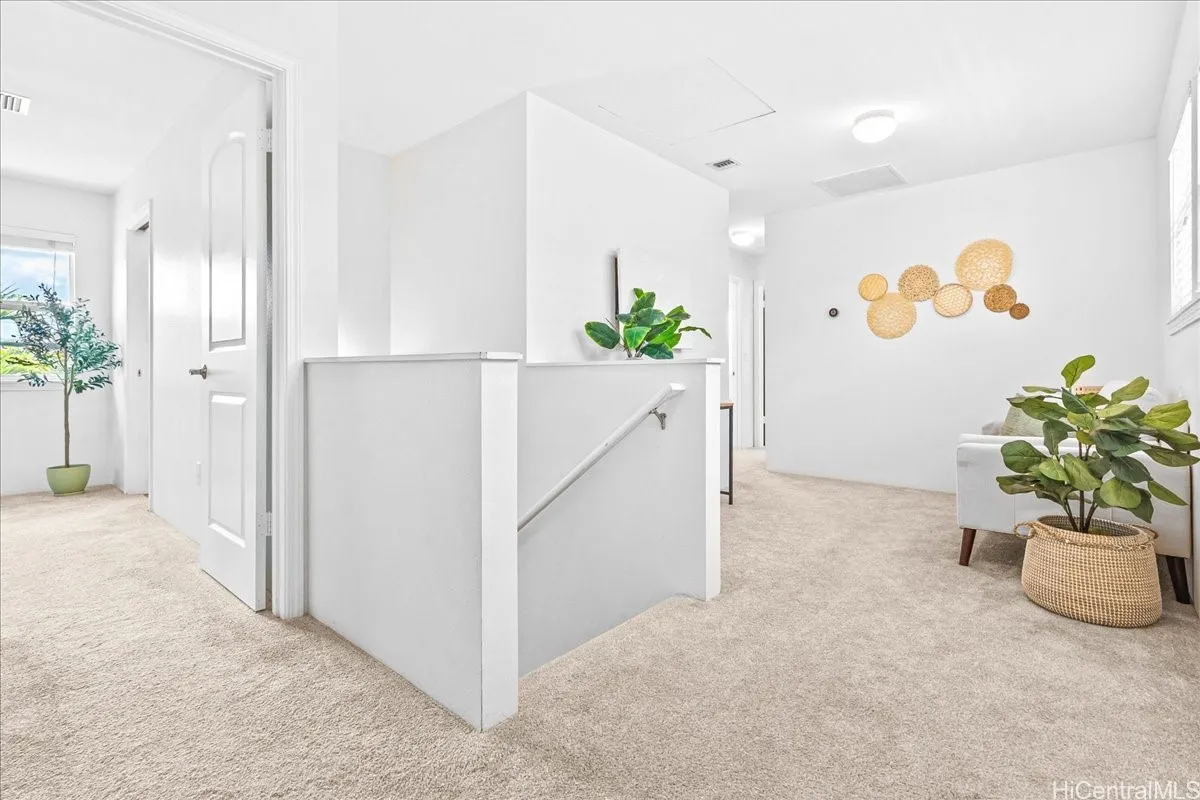 Ewa Beach, Hawaii 96706, United States, 4 Bedrooms Bedrooms, ,3 BathroomsBathrooms,Residential,Active,128194