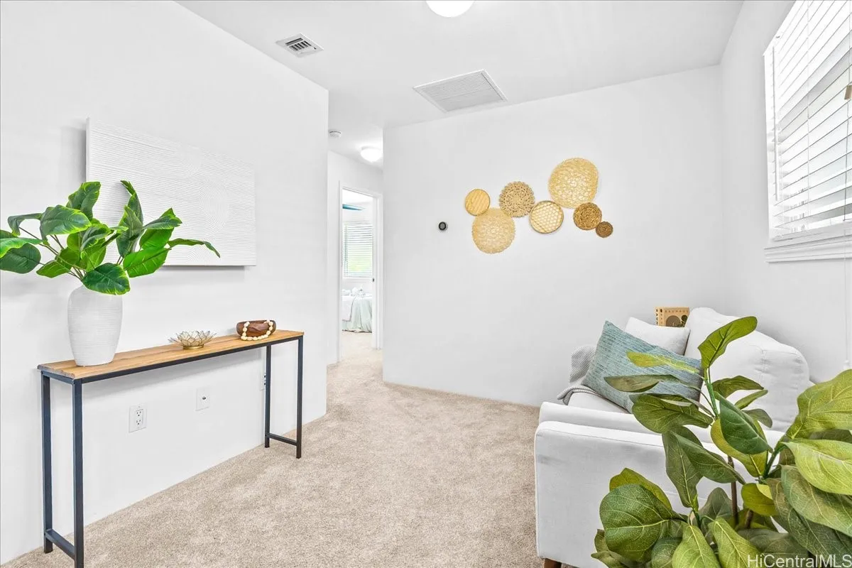 Ewa Beach, Hawaii 96706, United States, 4 Bedrooms Bedrooms, ,3 BathroomsBathrooms,Residential,Active,128194