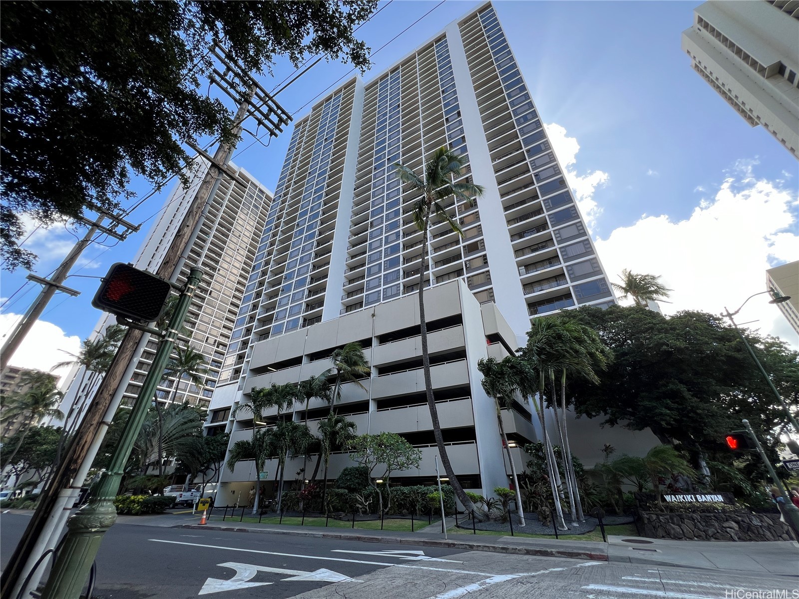 Waikiki Banyan Residential Lease