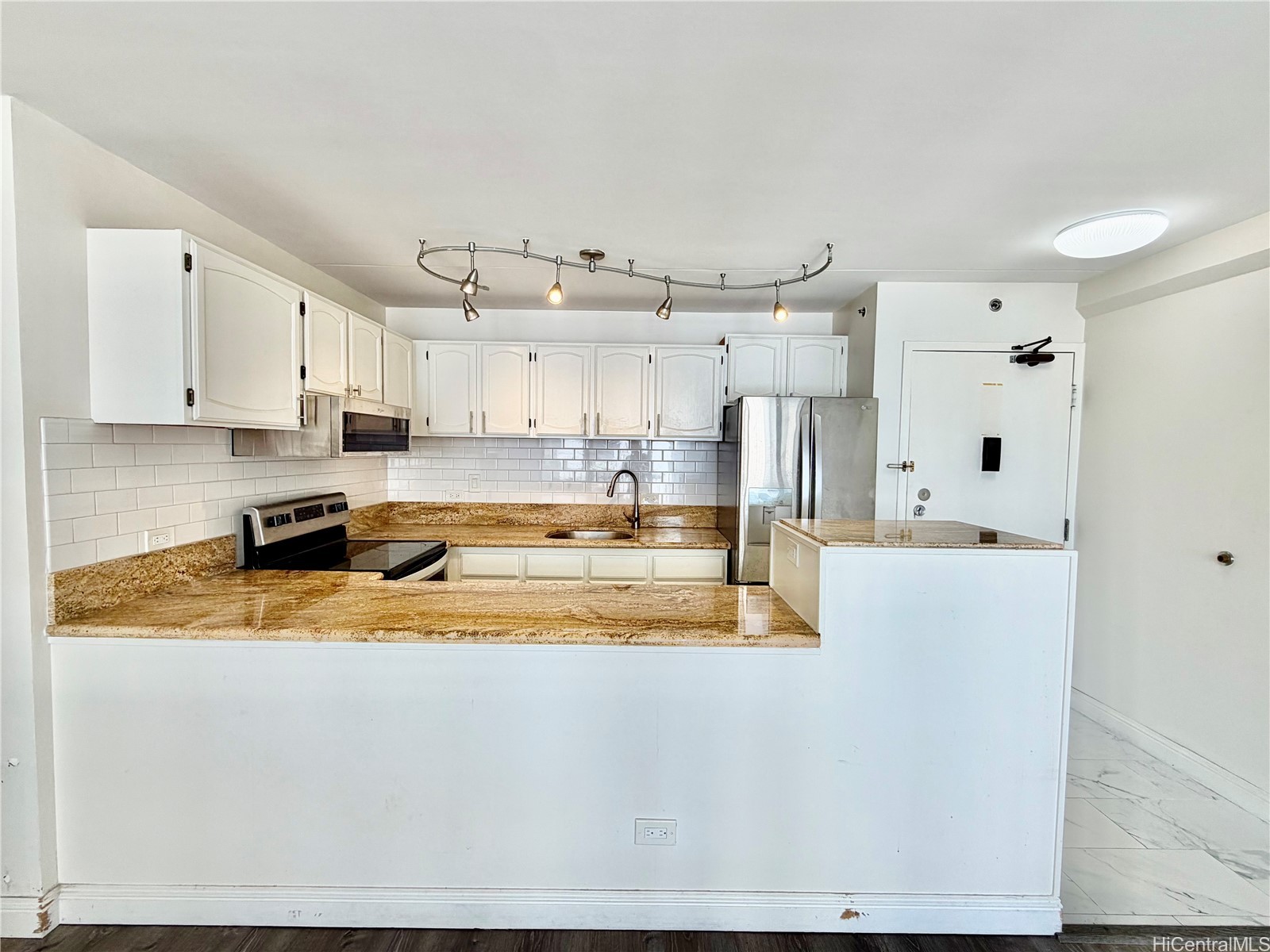 2522 Date Street 1204