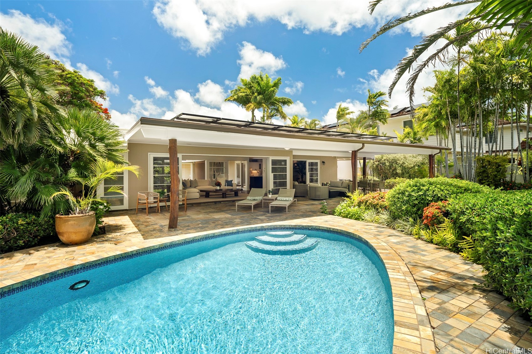 646 Honua Street