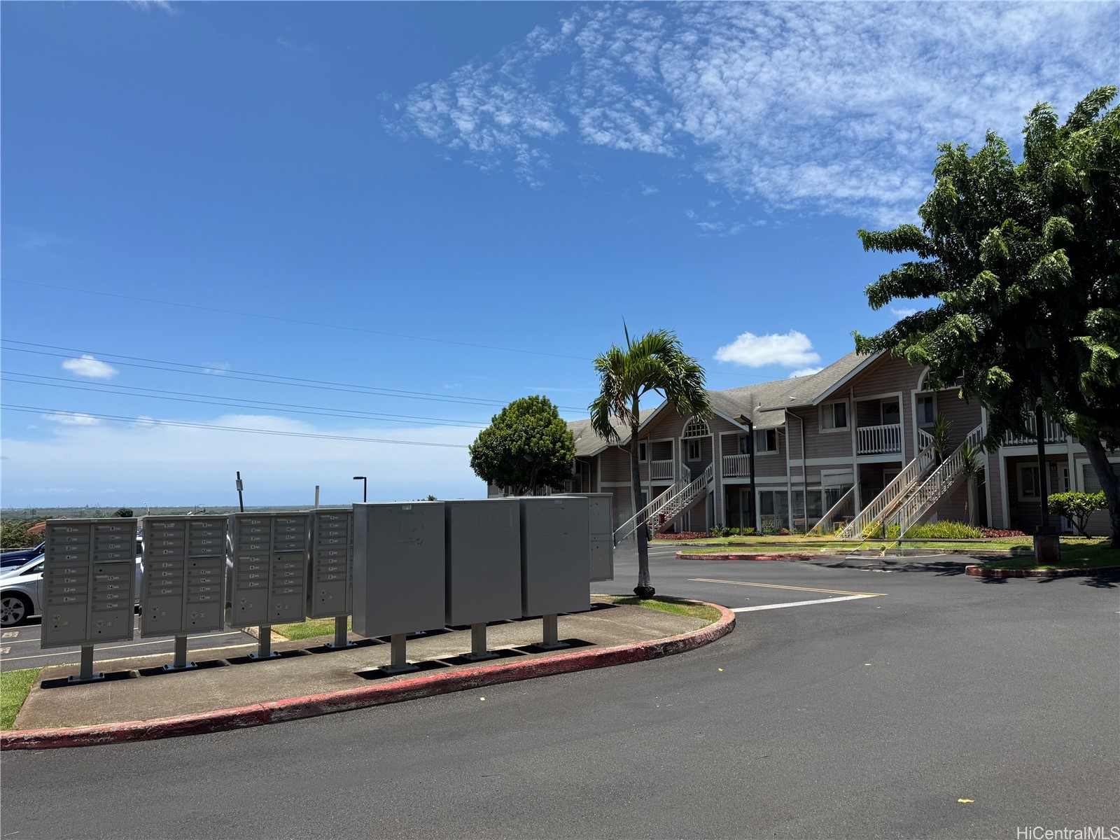 Mahi Ko At Waikele Condominium