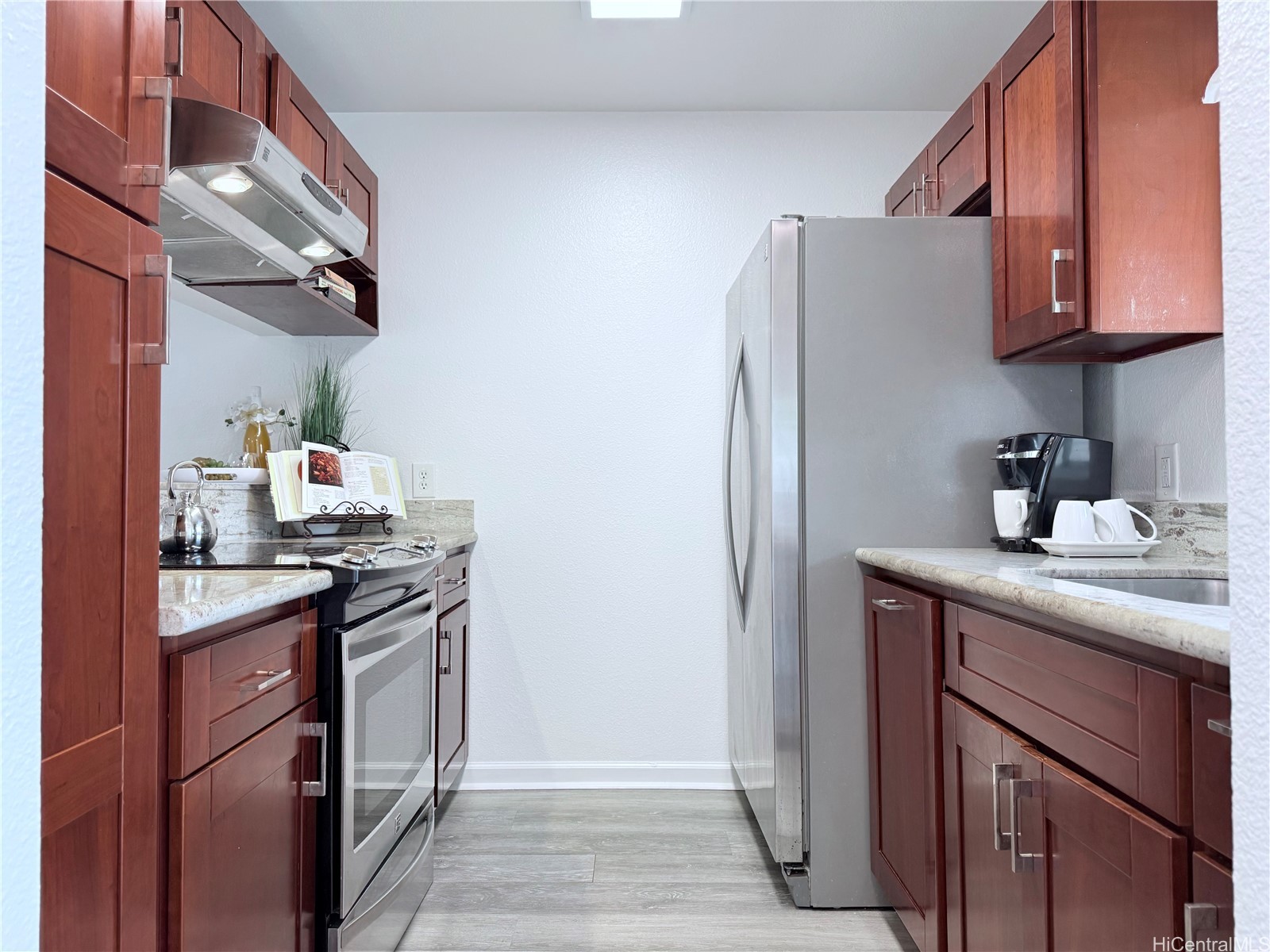 94-519 Lumiaina Street J204