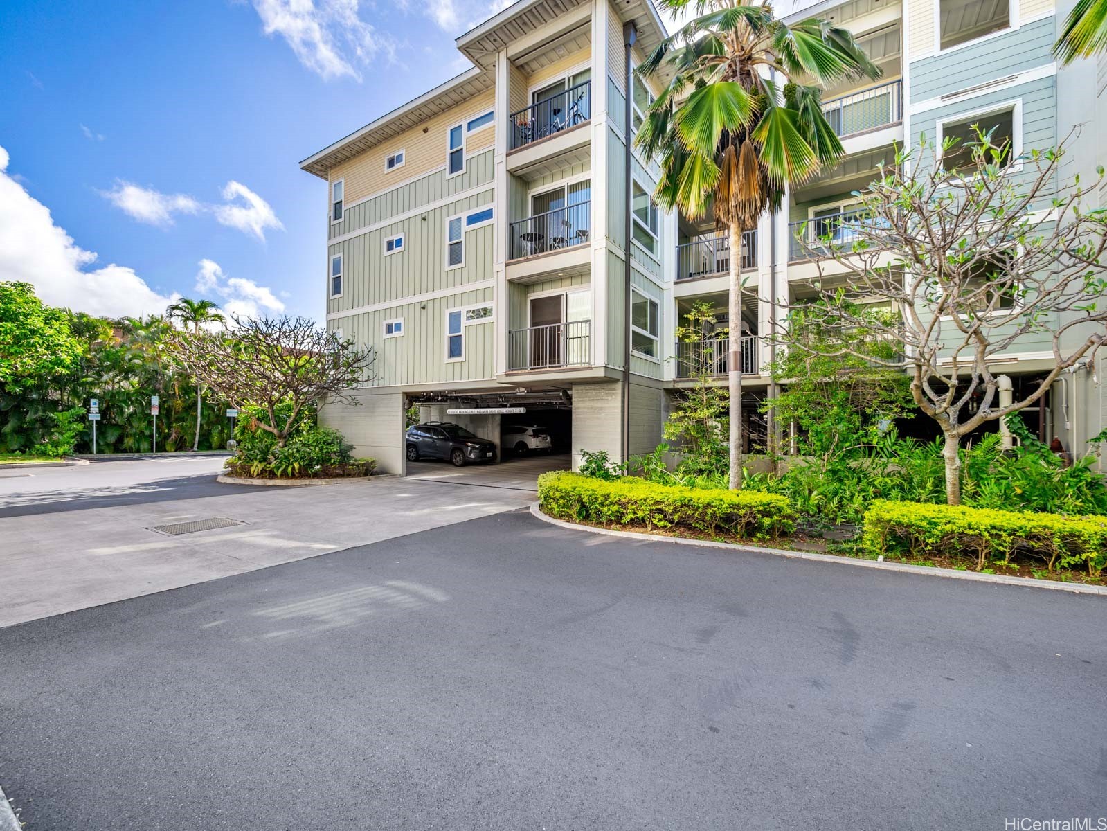 497 Kailua Road 2103