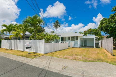 Photo of 828 Oneawa Street #C, Kailua, HI 96734 (MLS # 202617682)