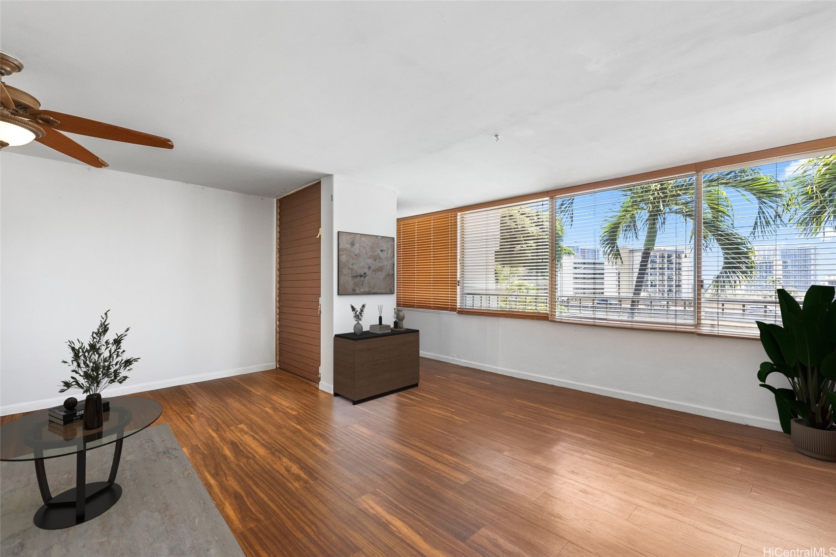 1400 Pensacola Street 302