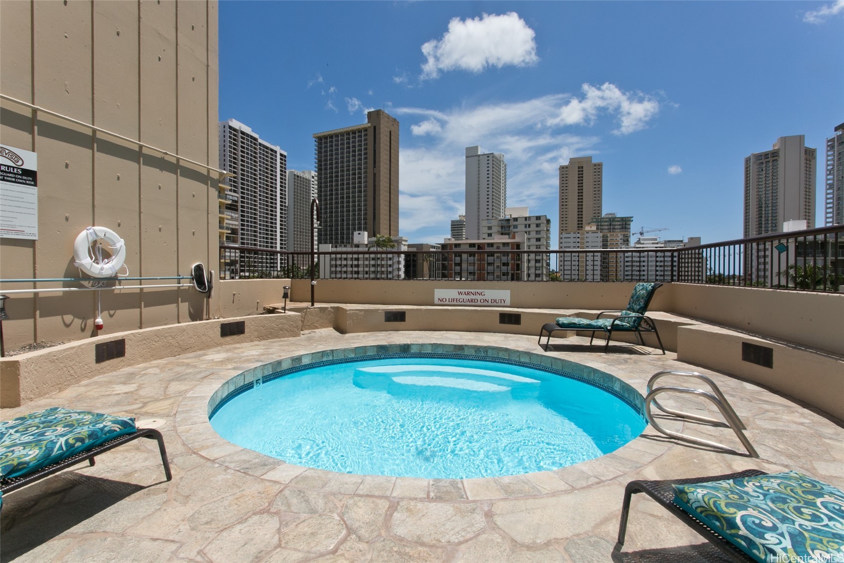 Monte Vista Condominium
