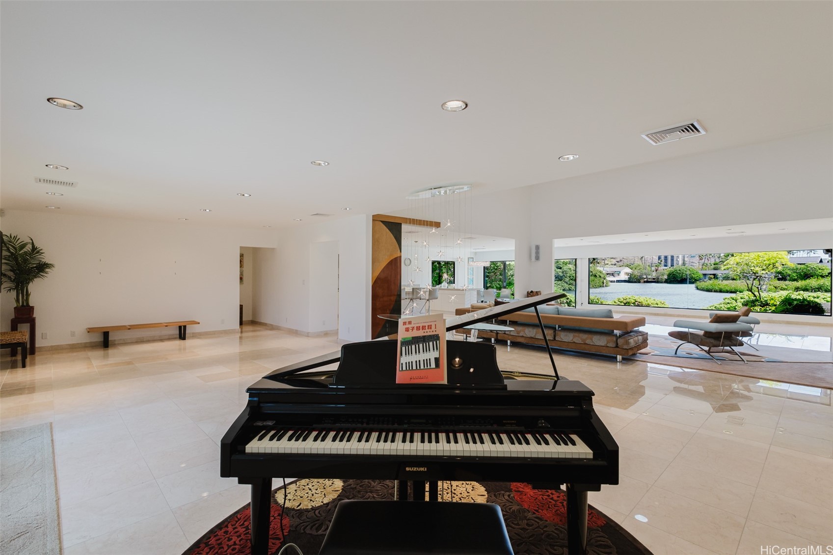 5949 Kalanianaole Highway A