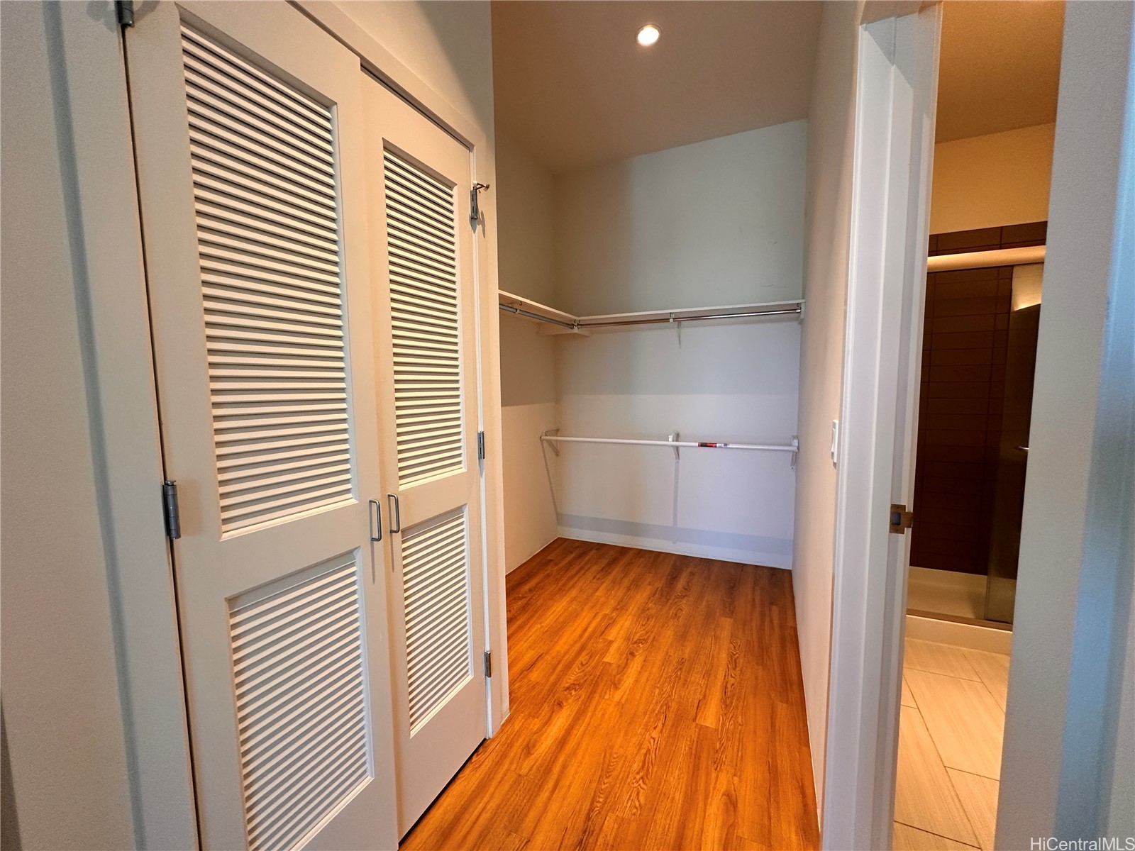 600 Ala Moana Boulevard 603