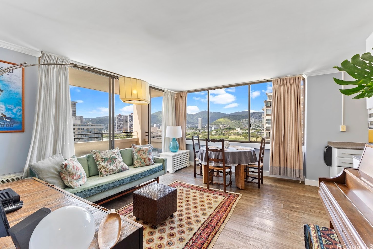 2410 Cleghorn Street 1801