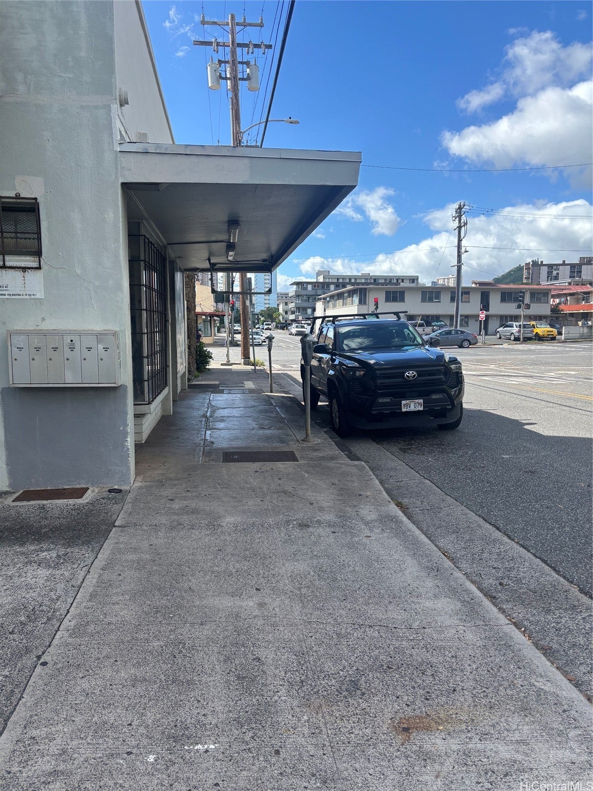 1409 Kinau Street