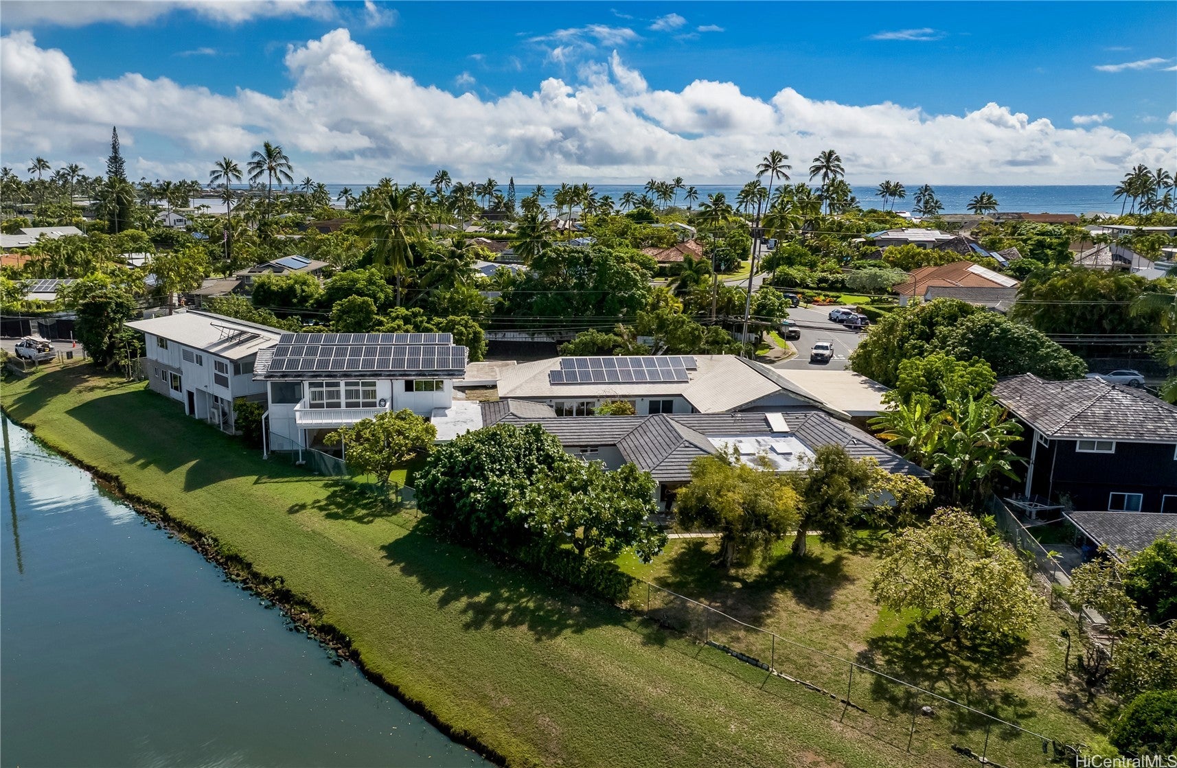 865 N Kalaheo Avenue