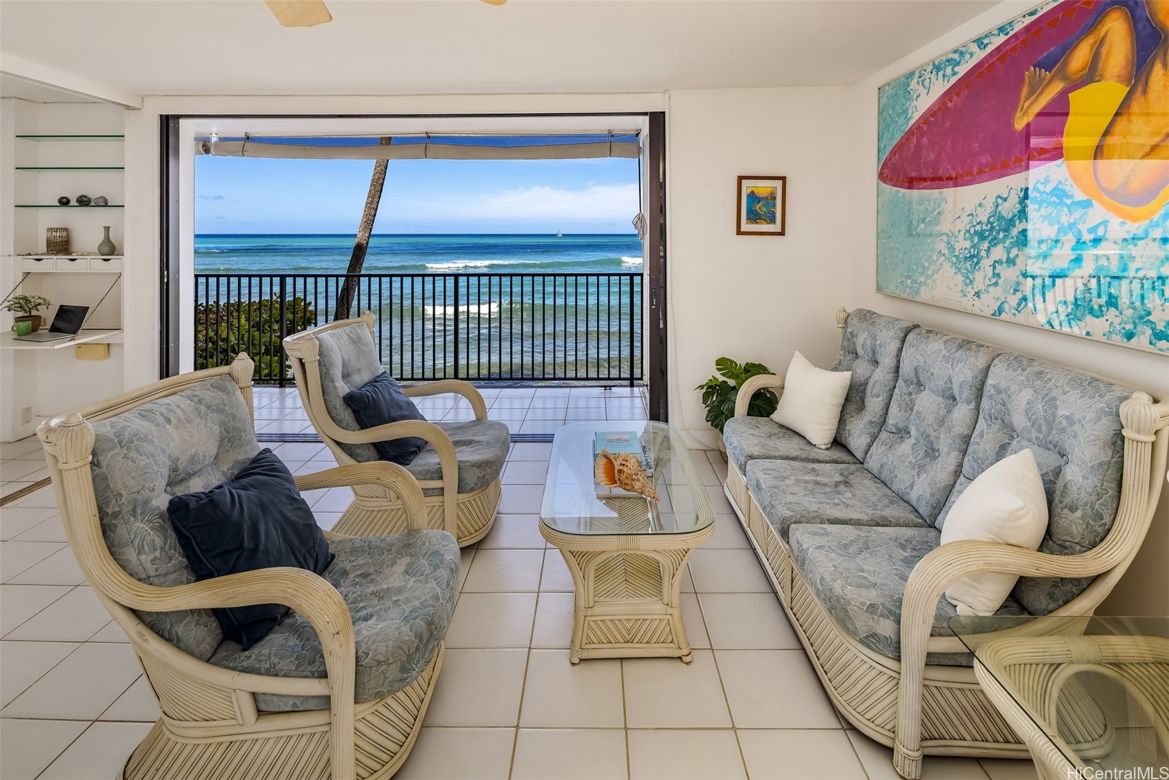 2987 Kalakaua Avenue 205