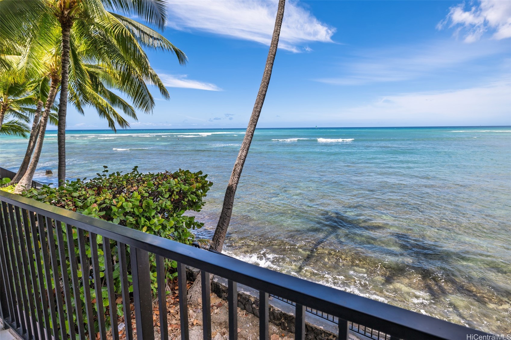 2987 Kalakaua Avenue 205