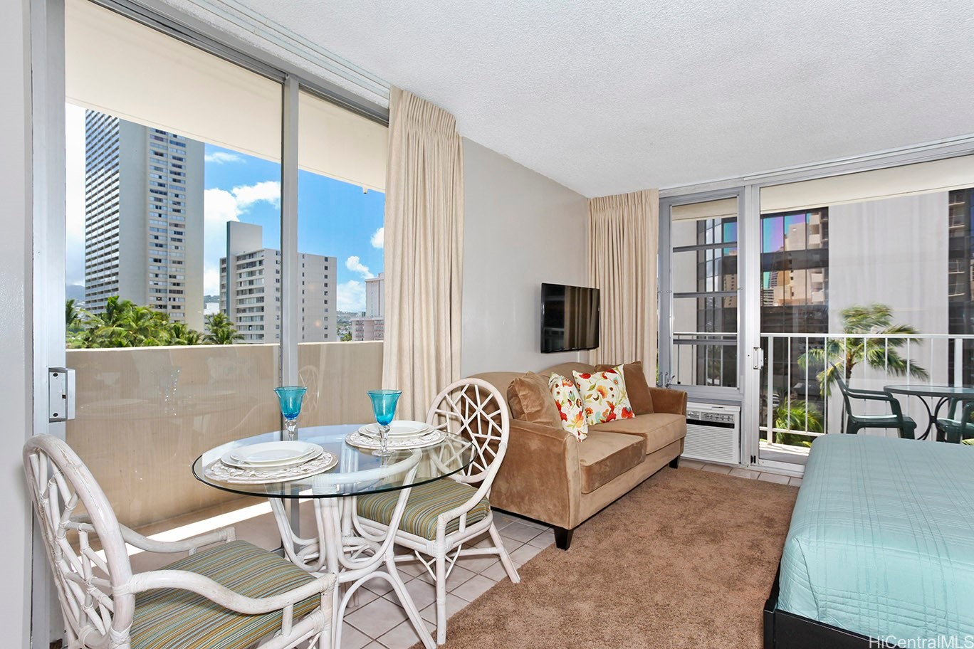 364 Seaside Avenue 701