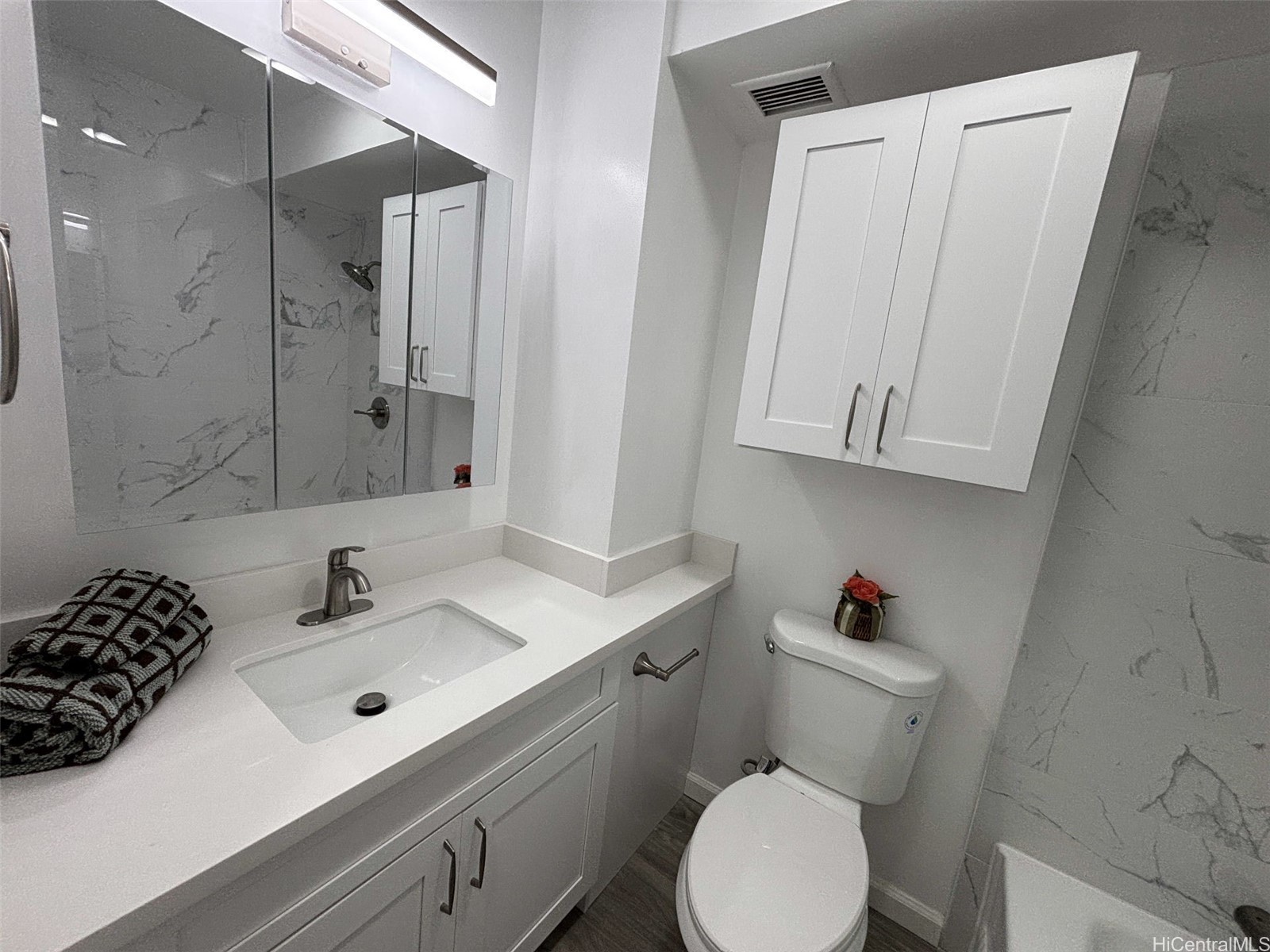 2345 Ala Wai Boulevard 1006