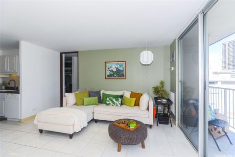 1925 Kalakaua Avenue 1004 Honolulu HI 96815