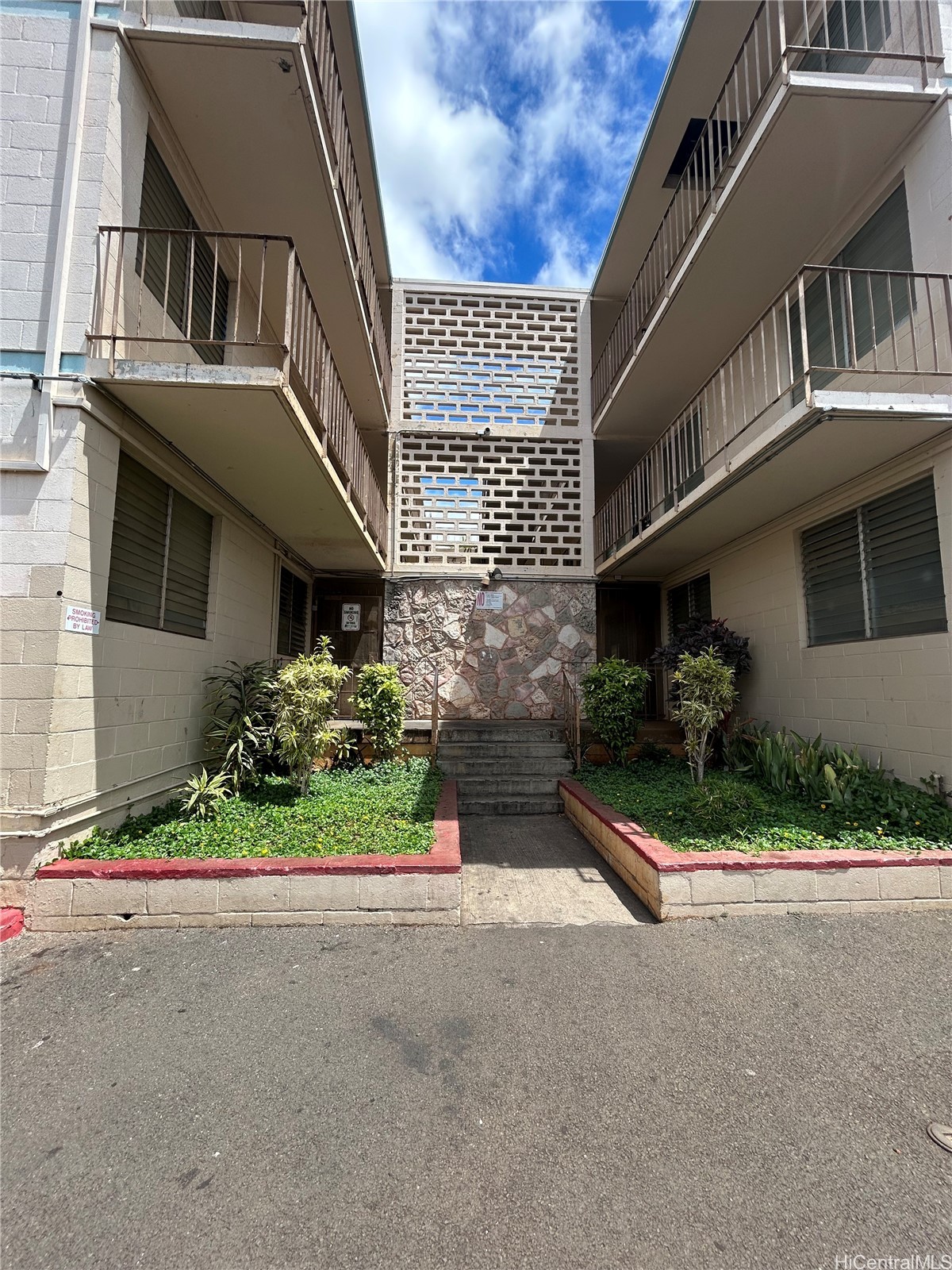 94-245 Leowahine Street D1005