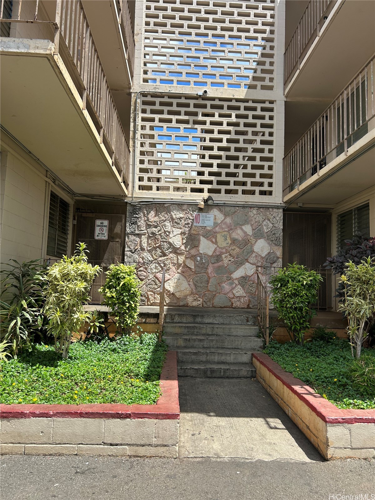 94-245 Leowahine Street D1005
