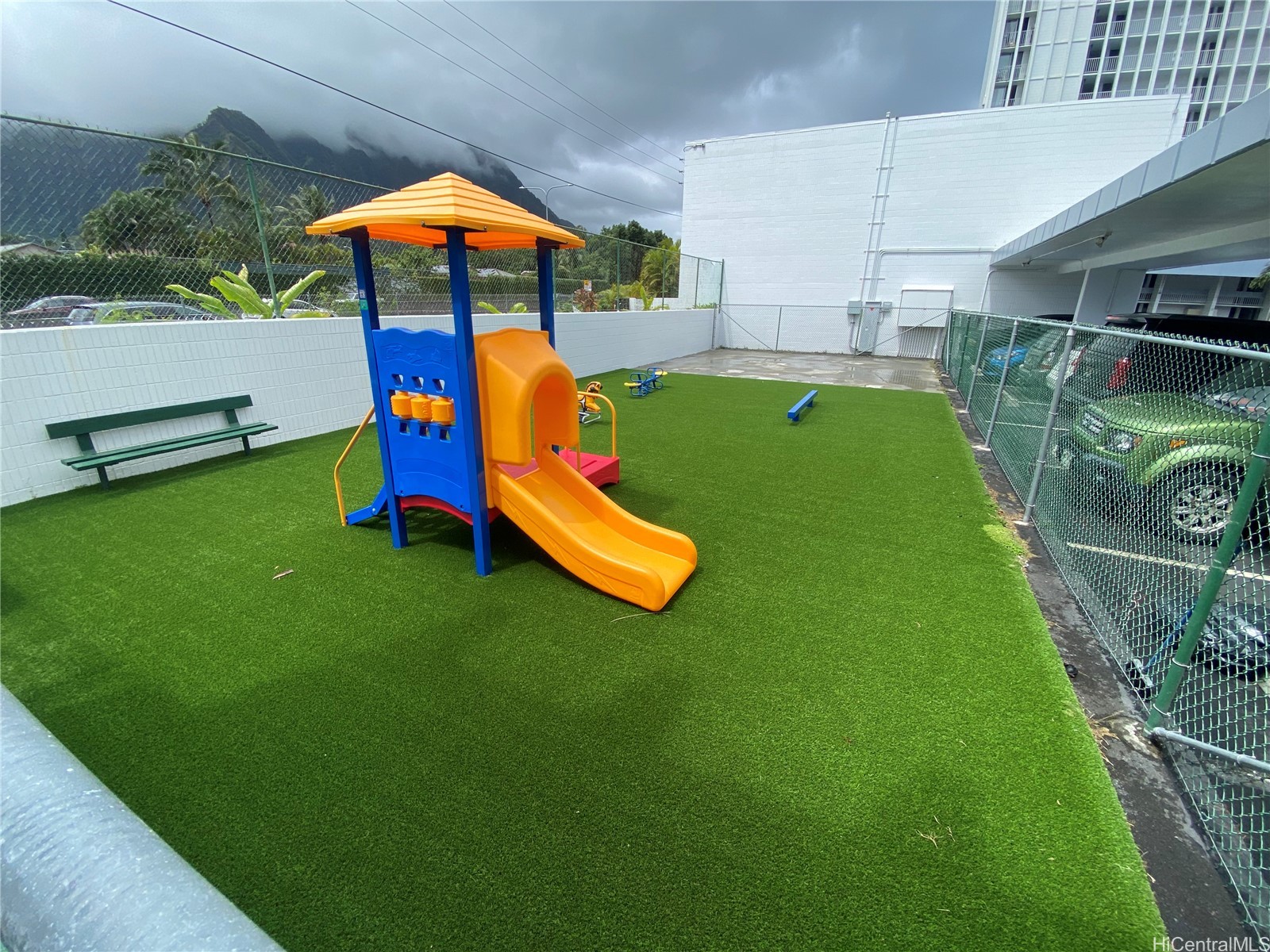 Haiku Hale Residential Lease