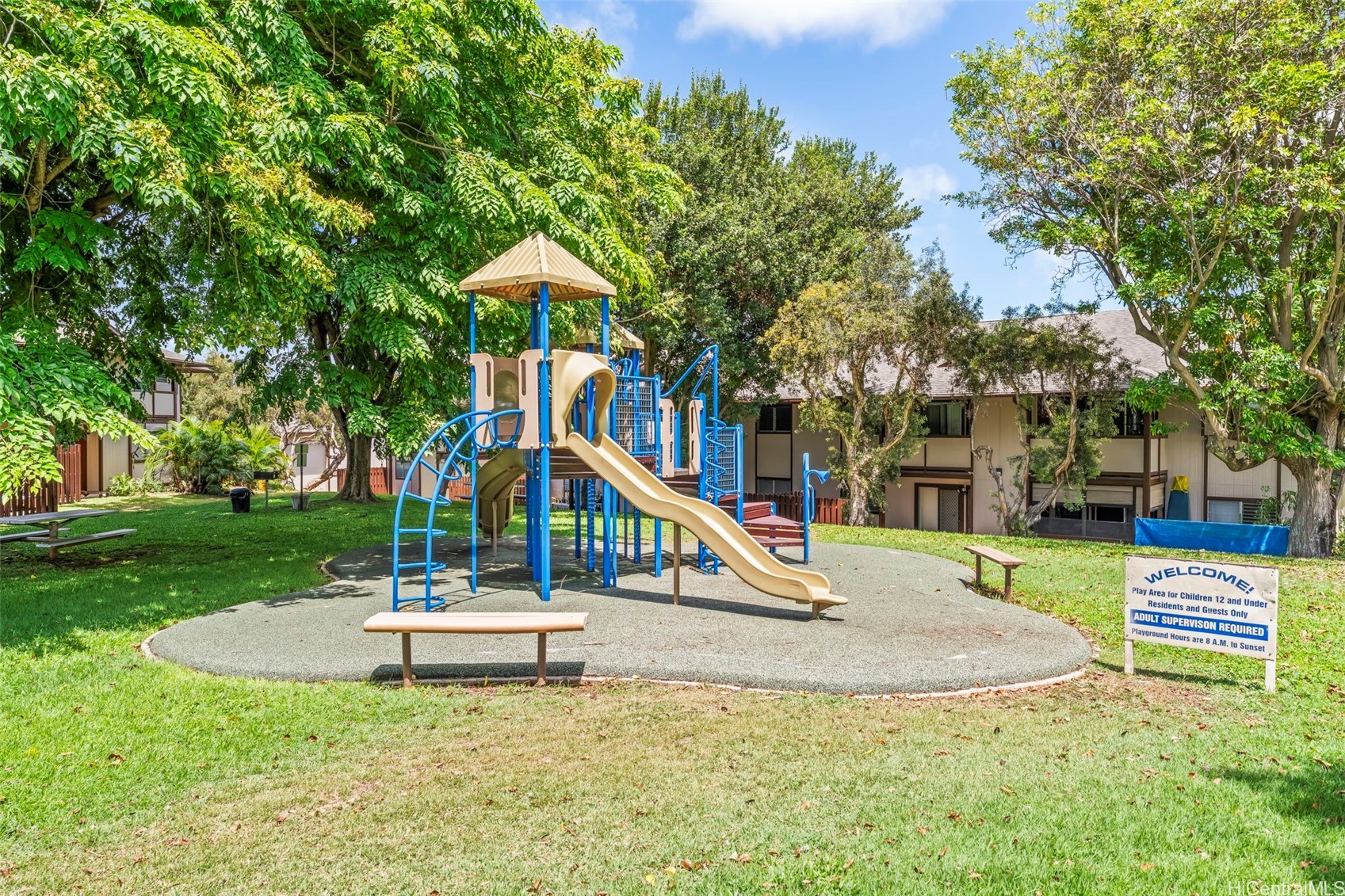 College Gardens 1 Condominium
