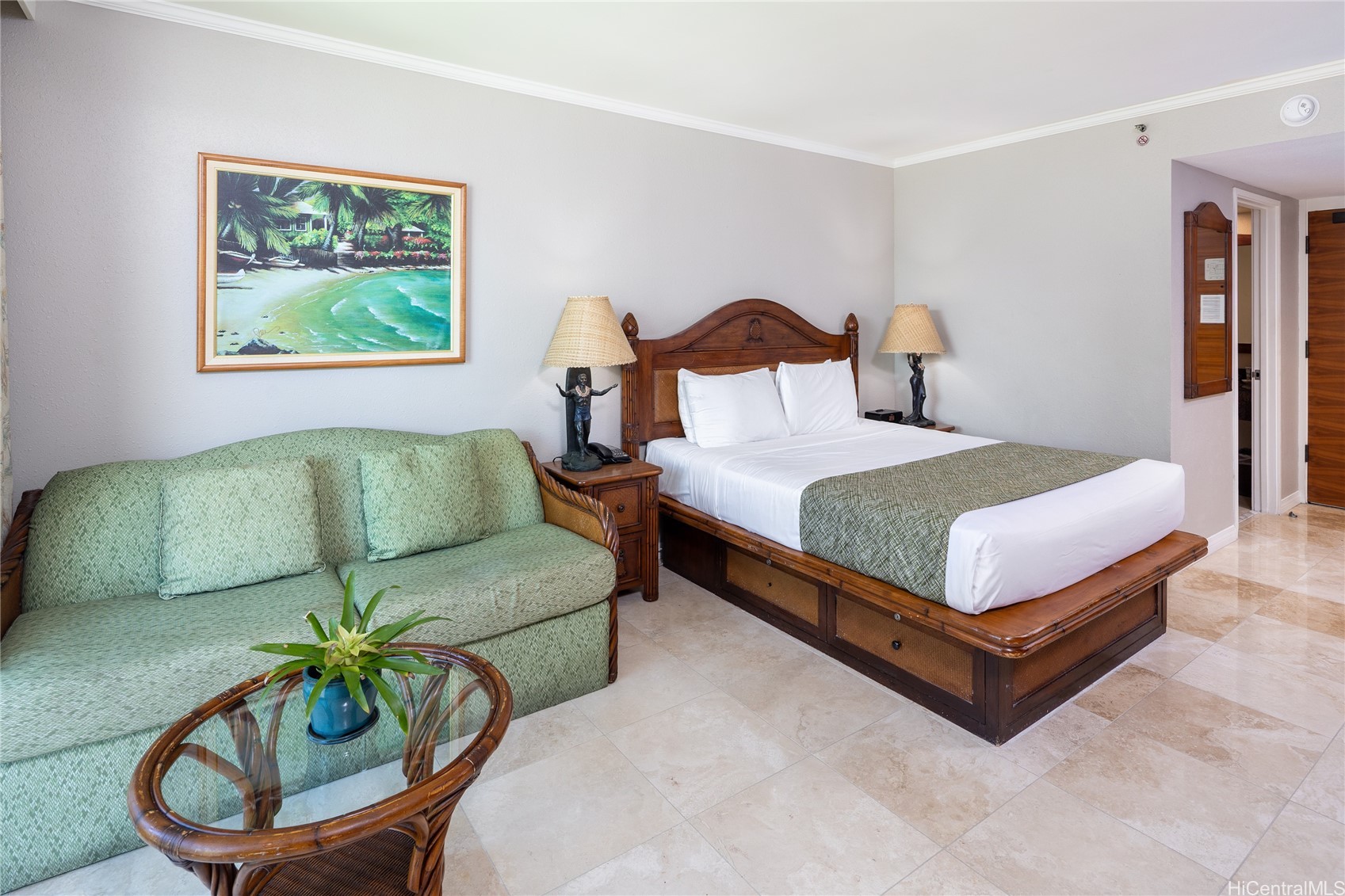 2045 Kalakaua Avenue 618