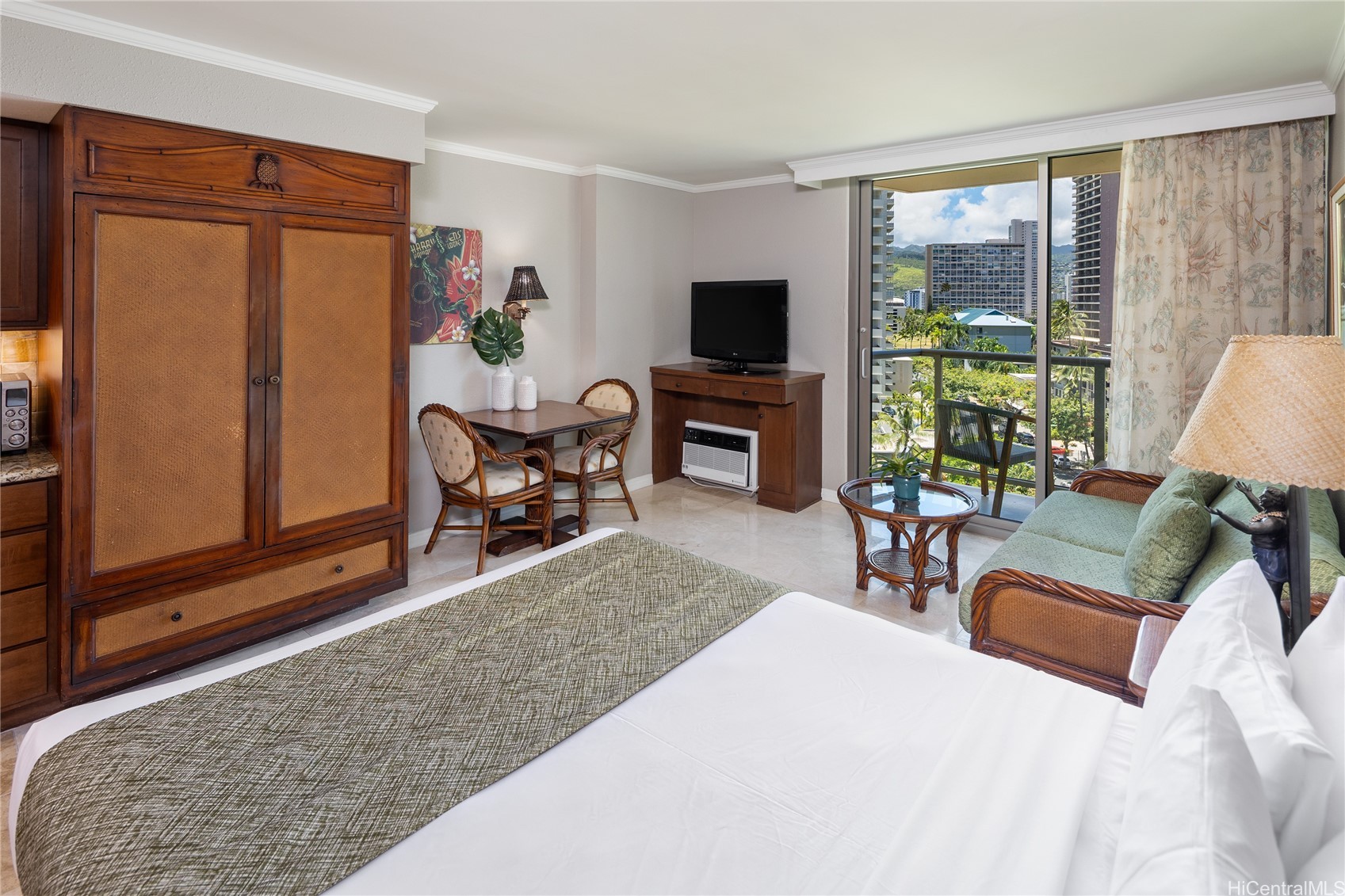 2045 Kalakaua Avenue 618