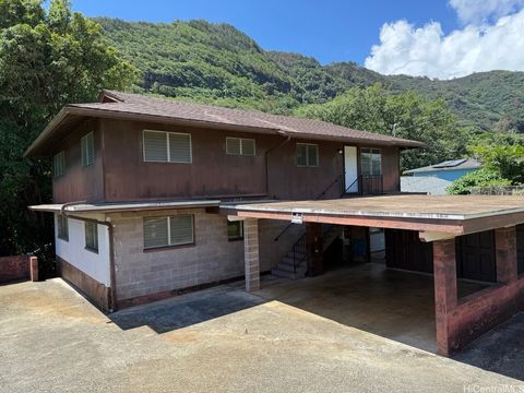 2840C Kalihi Street Honolulu HI 96819