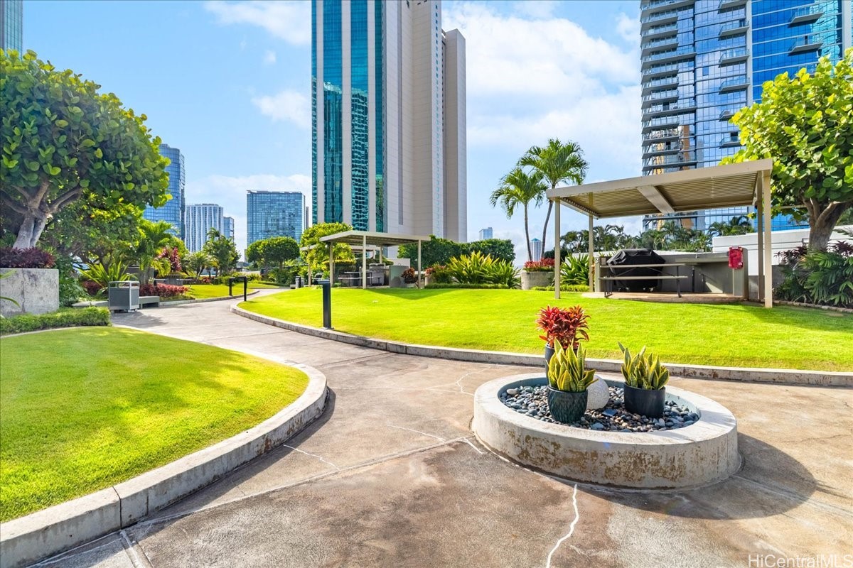 Nauru Tower Condominium