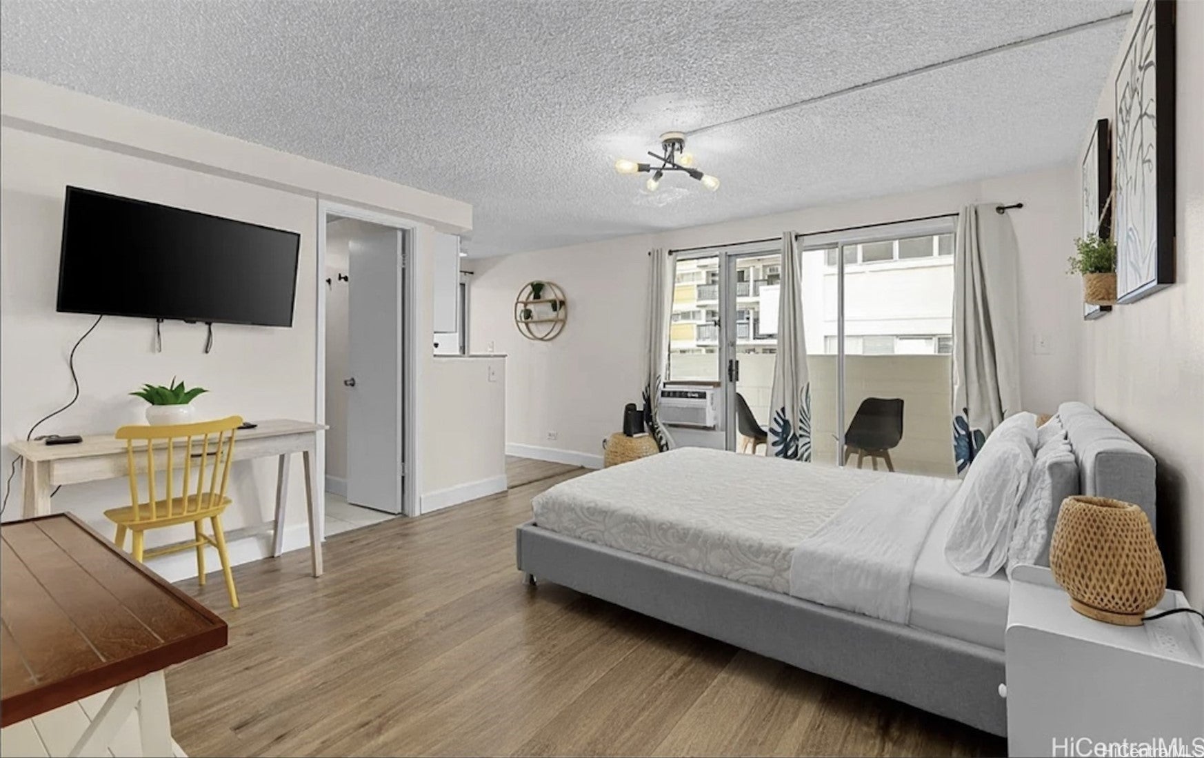 2450 Prince Edward Street 308A