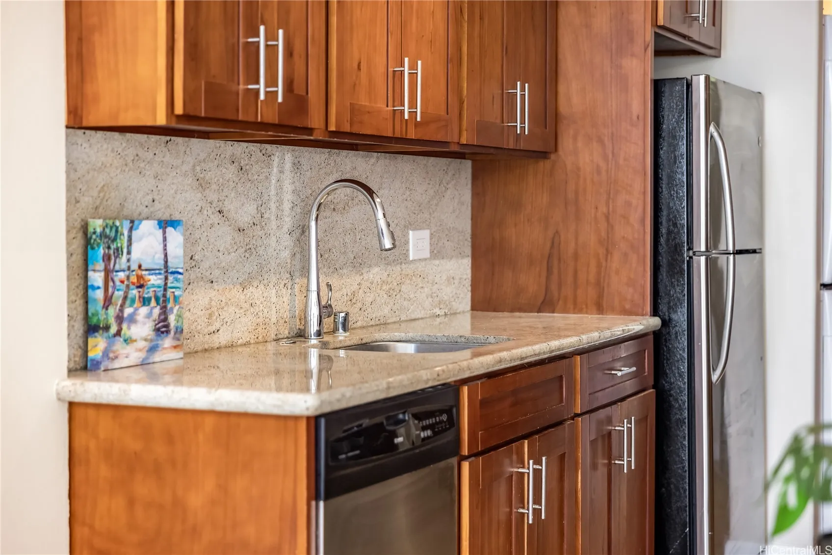 Honolulu, Hawaii 96815, United States, ,1 BathroomBathrooms,Residential,Active,241462