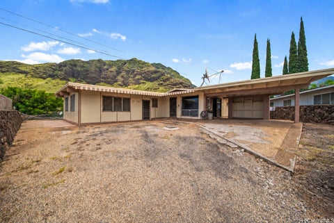 Photo of 85-708 Piliuka Place, Waianae, HI 96792 (MLS # 202614379)